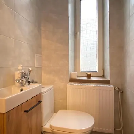 Апартаменти Lublinbnb - Exclusive Family ------ In The Heart Of -------------------------------- Bedroom & Living & Kitchen *