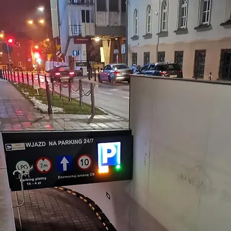 Lublinbnb - Exclusive Family ------ In The Heart Of -------------------------------- Bedroom & Living & Kitchen * Lublin