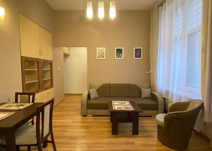 דירה Lublinbnb - Exclusive Family ------ In The Heart Of -------------------------------- Bedroom & Living & Kitchen